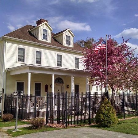 Andor Wenneson Historic Inn Peterson Exterior foto